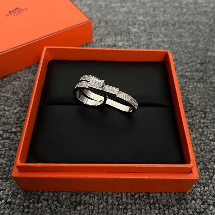 Hermes Rings